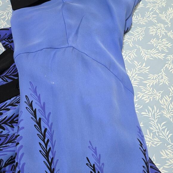 Bob Mackie Art To Wear Womens Sz XL 100% Silk Blue and Black Button Down Top - Picture 10 of 15